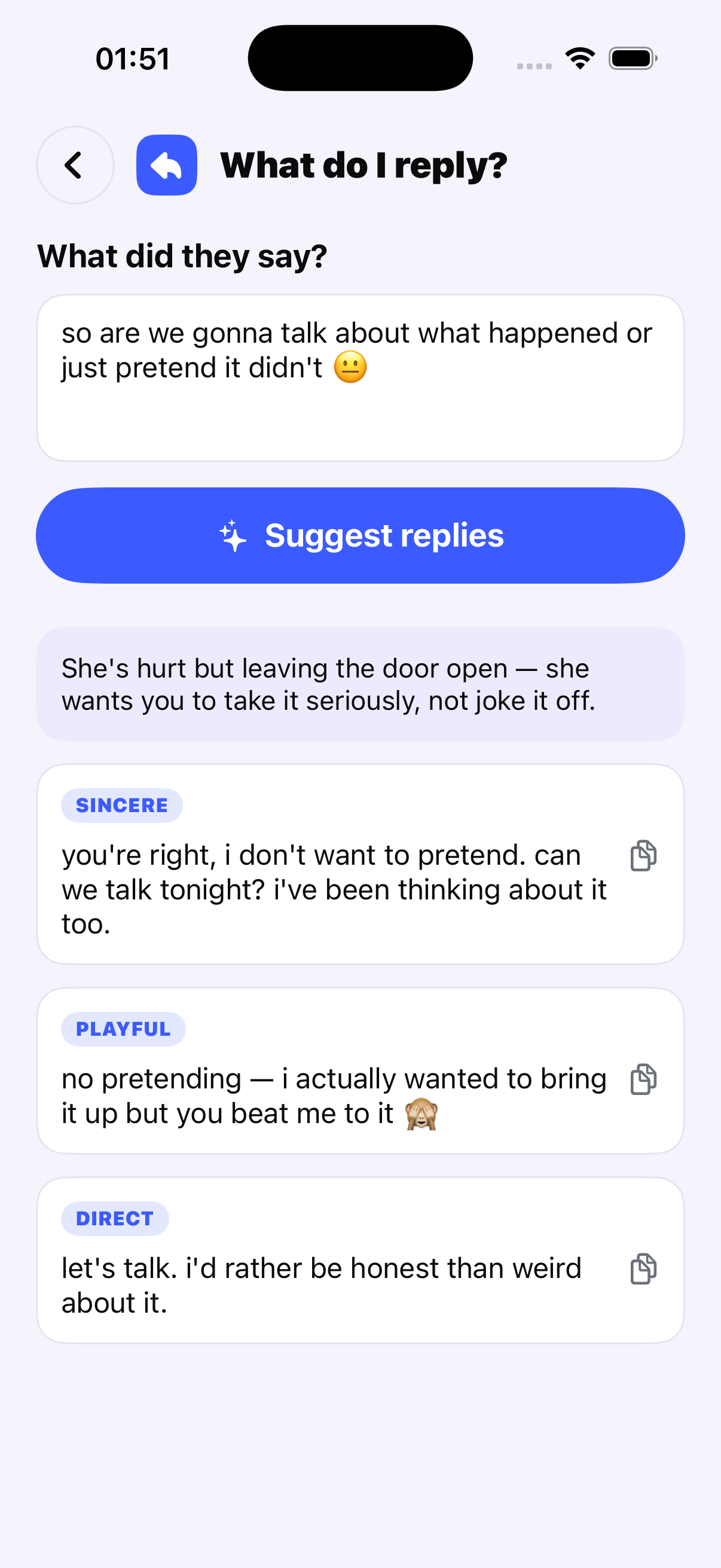 The 'What do I reply?' tool suggesting sincere, playful and direct replies